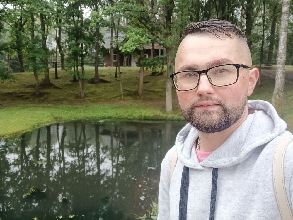  Zukowo,   , 33 ,     , c 