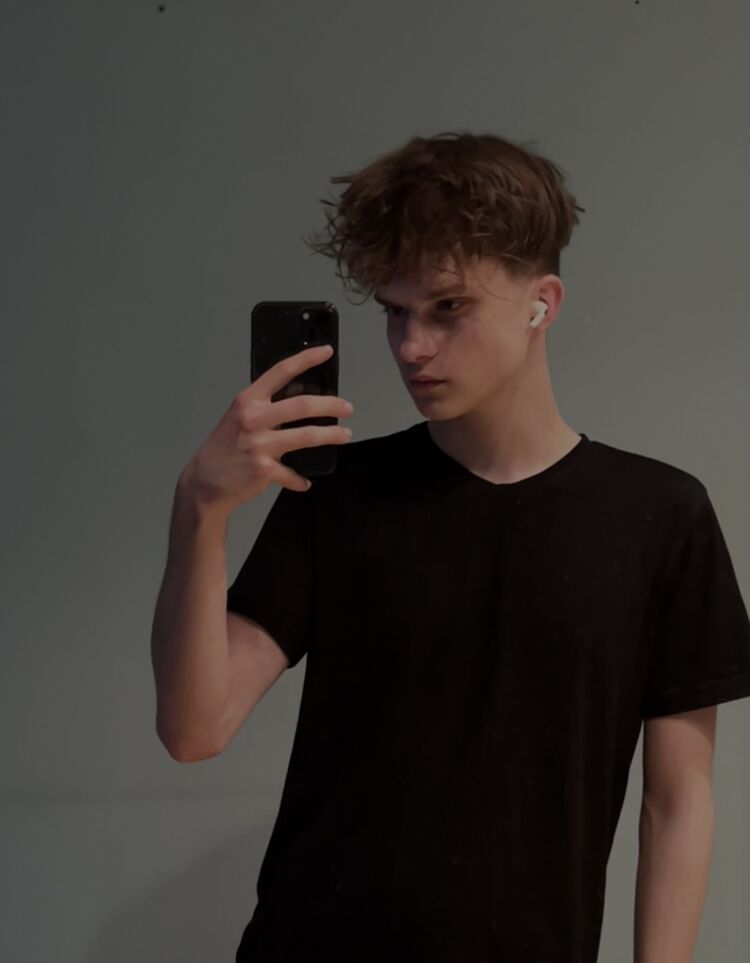  Warszawa,   Igor, 19 ,   ,   , 