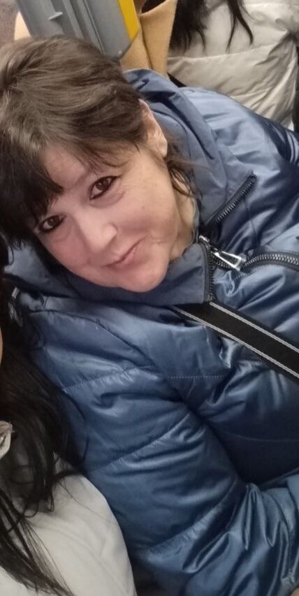  53999501  LUDMILA, 47 ,    