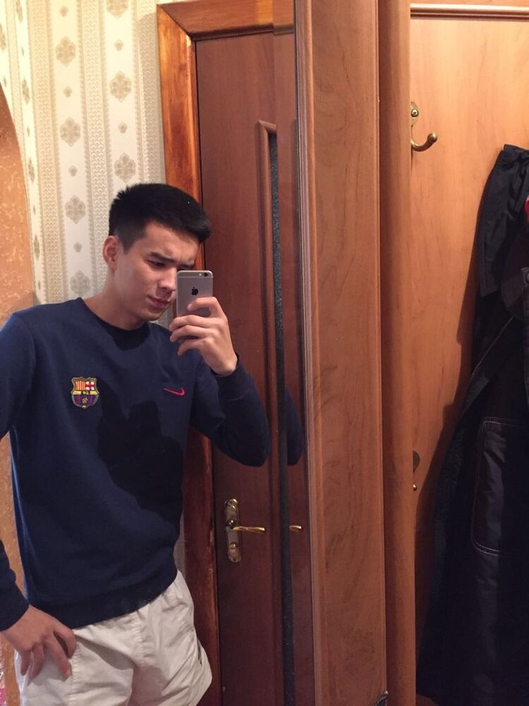  11196211  Alibek, 27 ,    