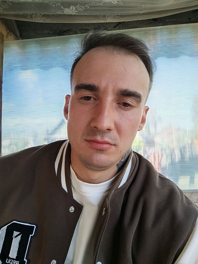  53249161  , 32 ,    