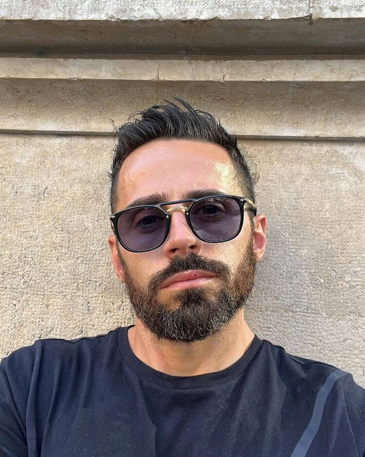  45647711  , 36 ,    