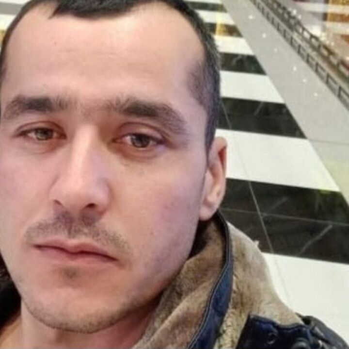  44642371  Azamat, 32 ,    