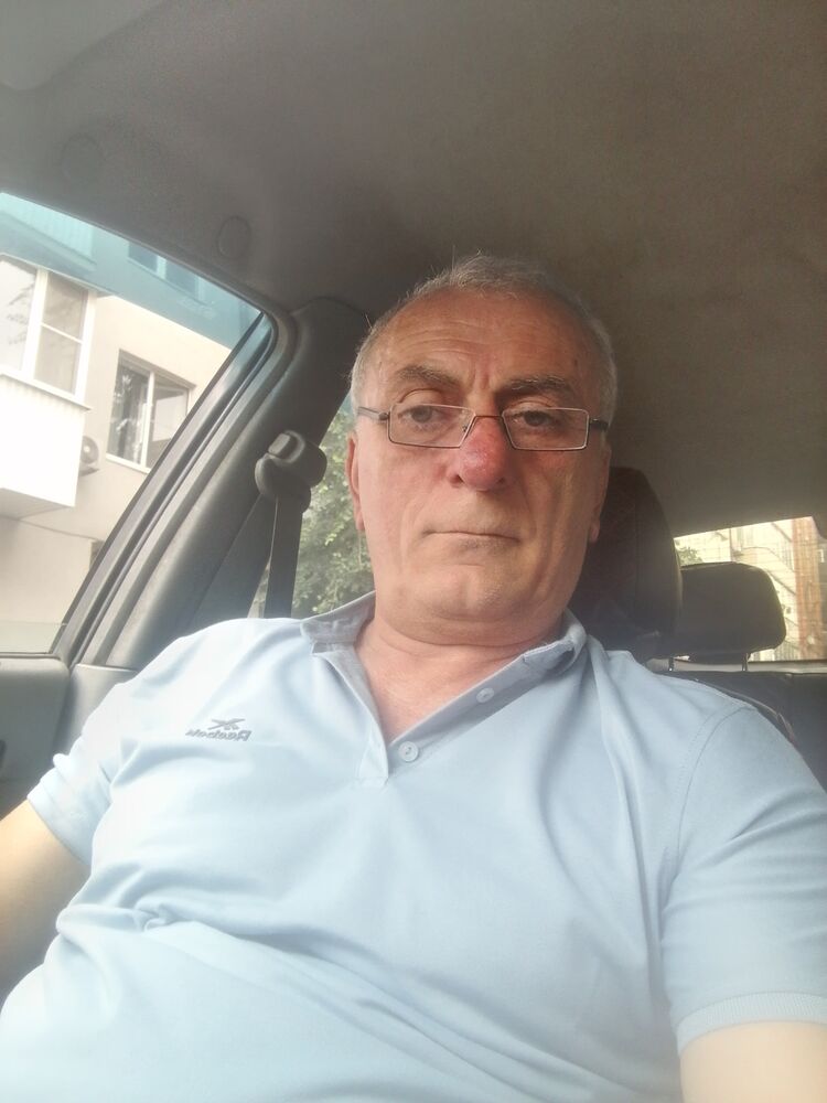  46867291  , 54 ,    