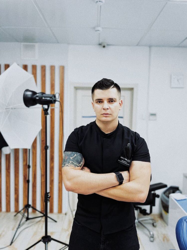  26615621  Alexan, 33 ,    