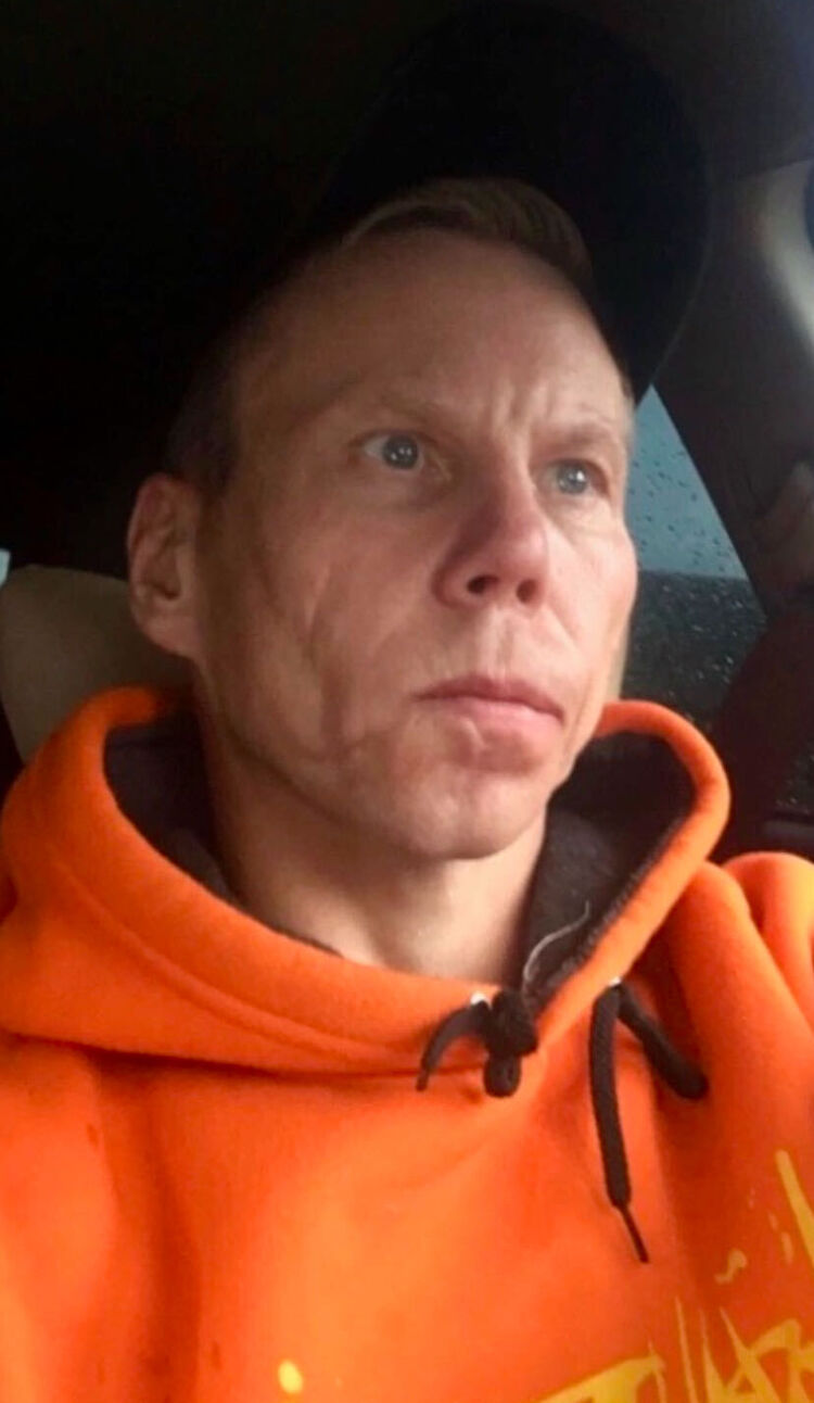 ���� 53424081 ������� �������, 43 ����, ���� ���������� � �����-����������