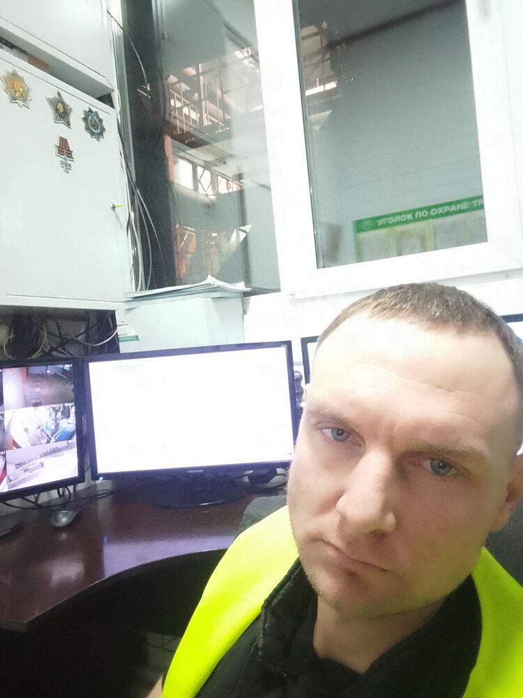  48908441  , 38 ,    