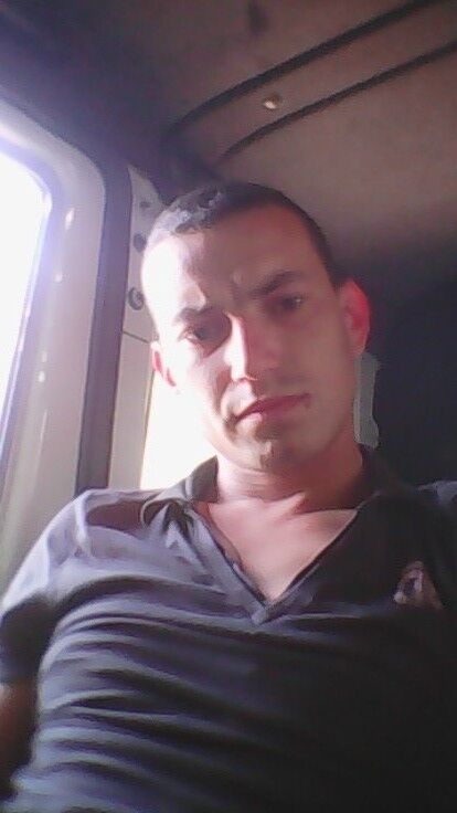 8066151  , 32 ,    