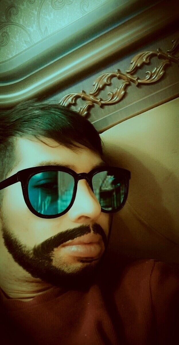  ,   Aziz, 31 ,   ,   