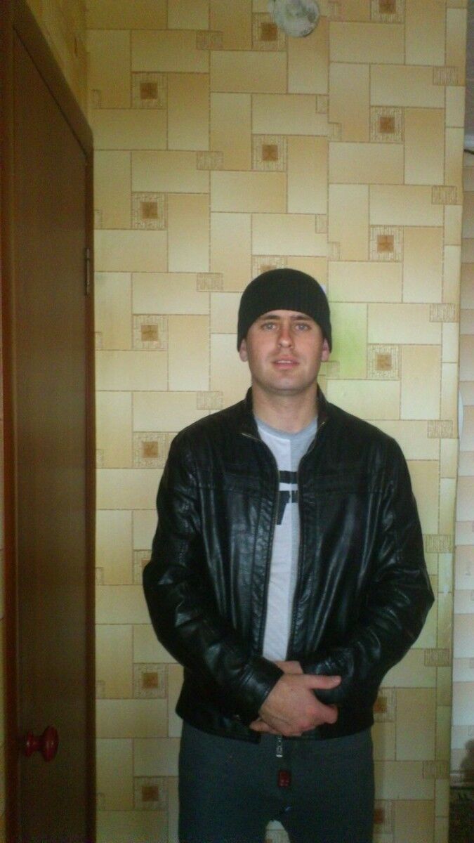  6774271  Aleks, 35 ,    