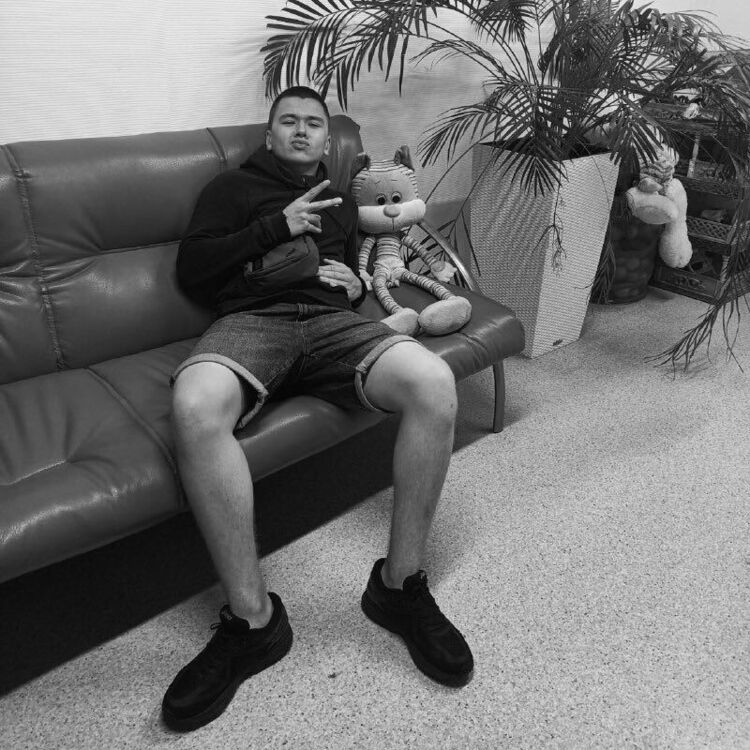 ���� 44969281 ����� ������, 21 ���, ���� ���������� � ������������