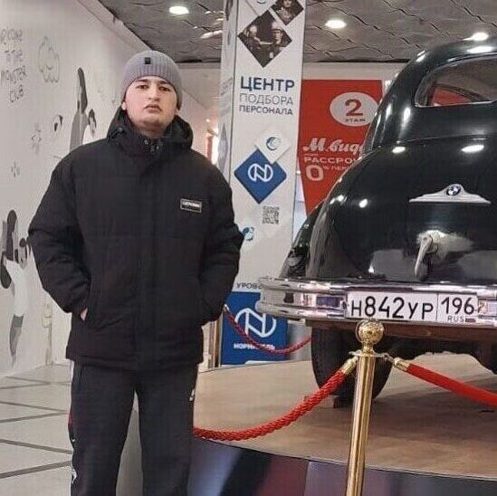  ,   Alik, 24 ,     