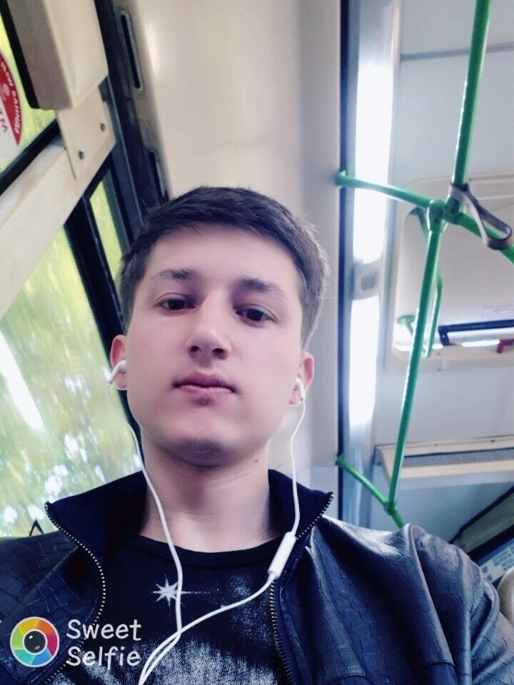  53421991  Bobur, 23 ,    