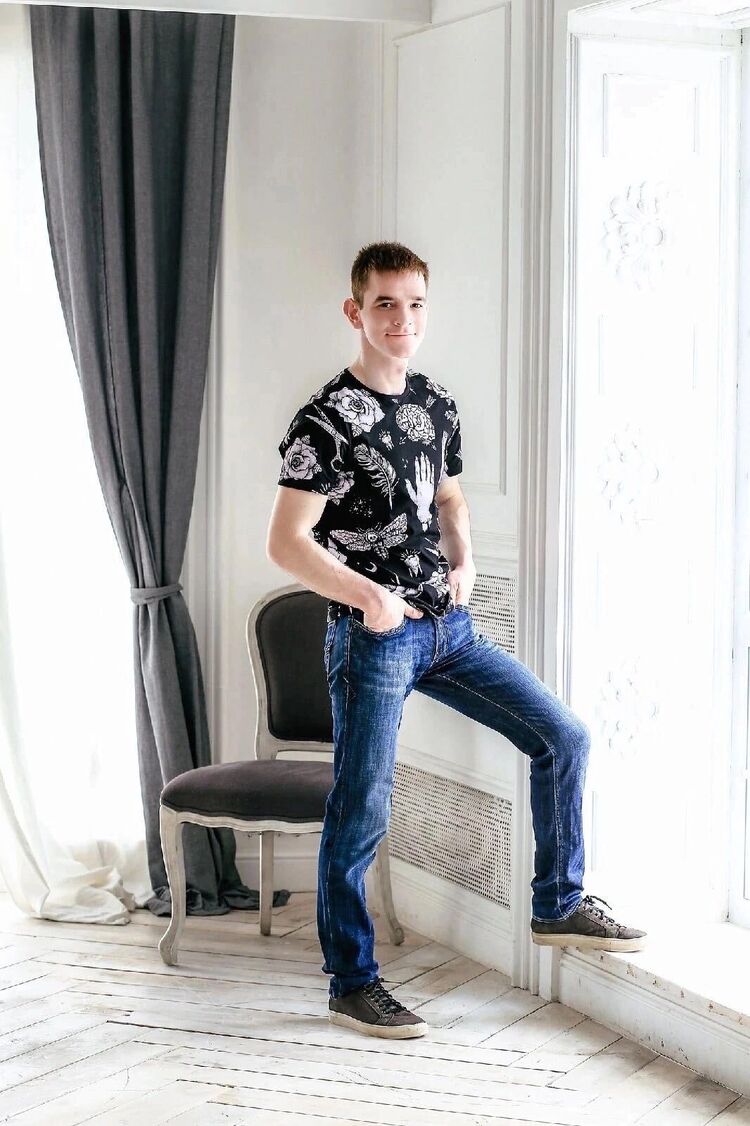  44649111  , 32 ,    --