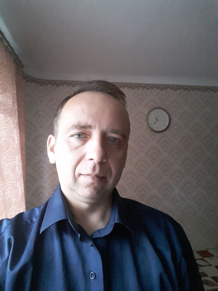  8280821  , 48 ,    