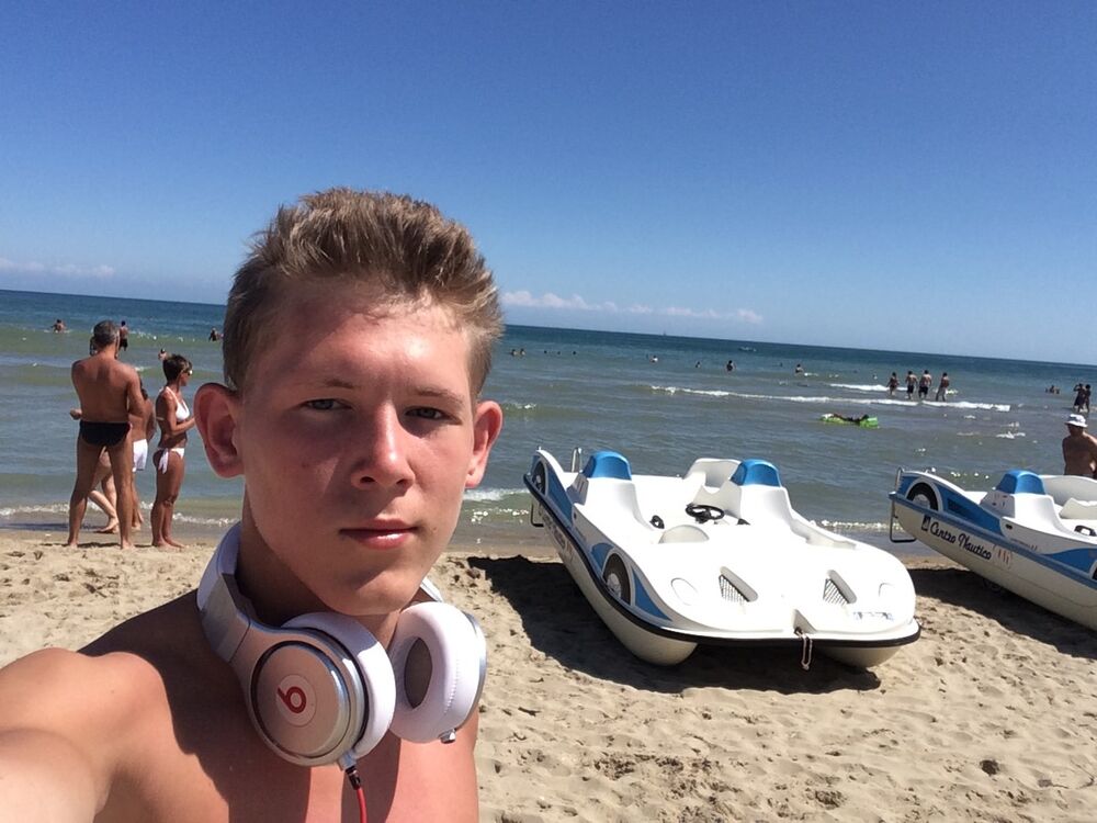  5209451  Ser678, 29 ,    