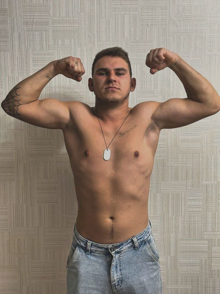  54028641  Leonid, 25 ,    