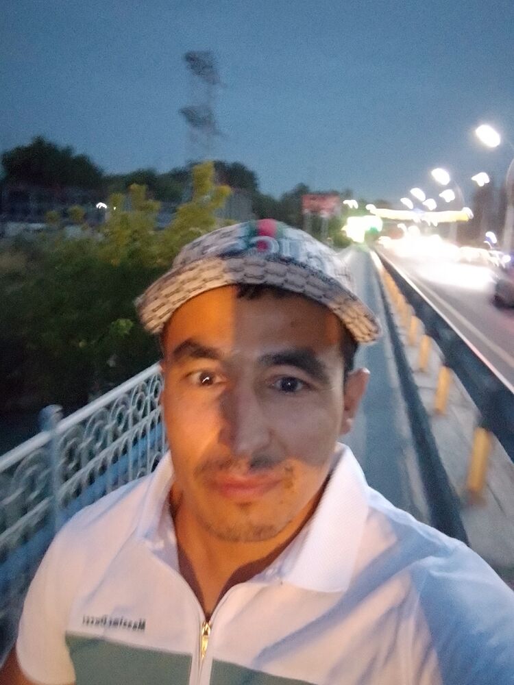  52837721  Nodirbek, 32 ,    