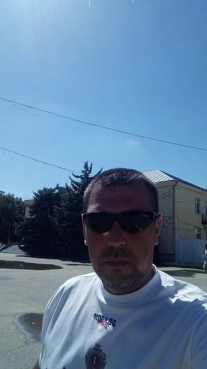  53903281  , 37 ,    