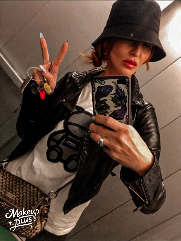  30915701  , 49 ,    -