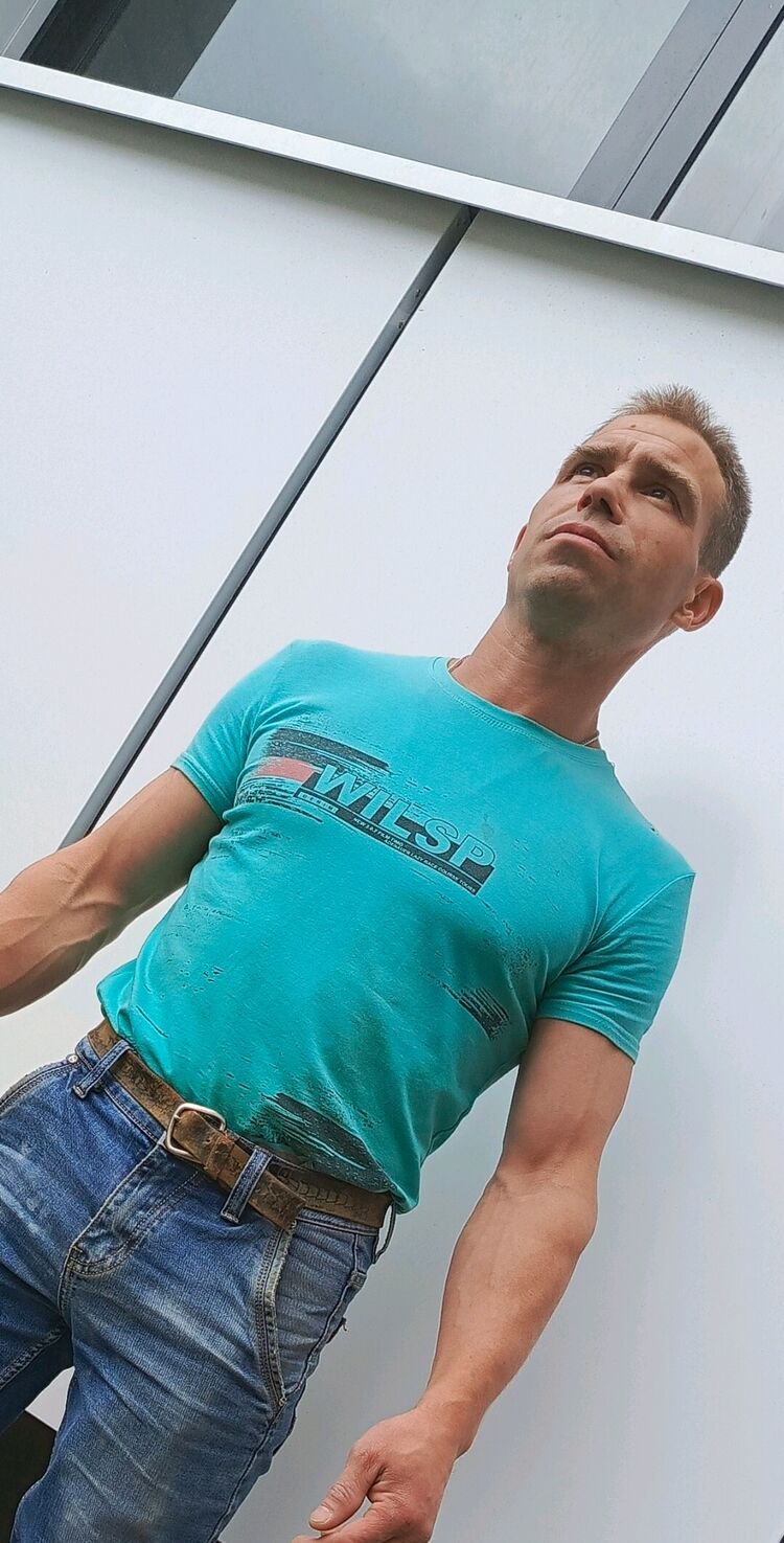  45586251  , 44 ,    