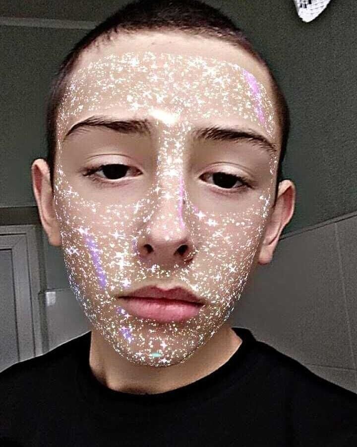  24784681  , 21 ,    