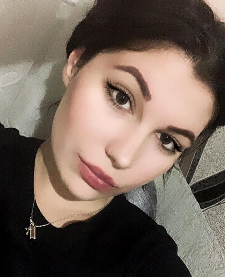  21668481  Kateryna, 23 ,    
