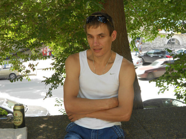  --,   , 40 ,   