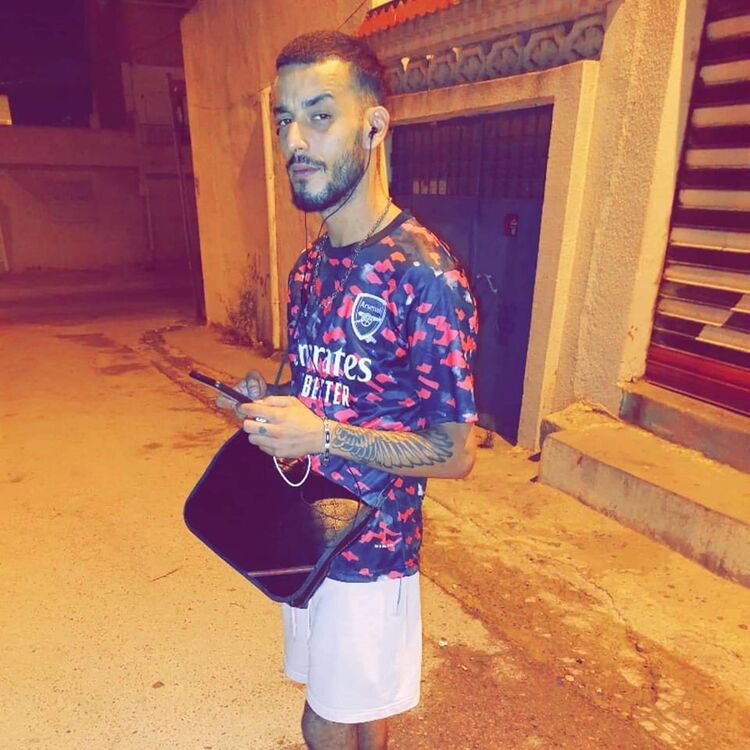  Tunis,   Naimgh, 27 ,   ,   
