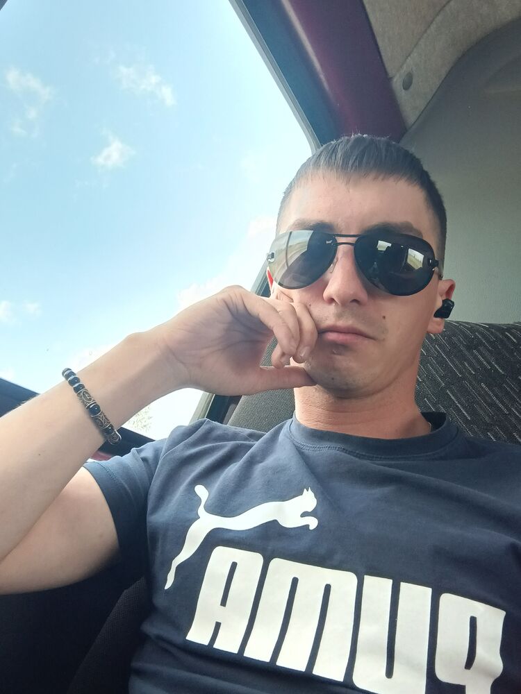  36850891  , 29 ,    