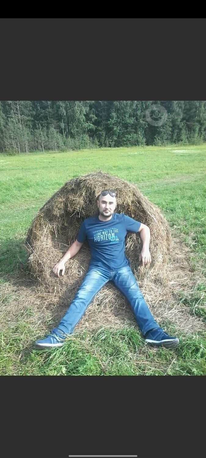  32408301  SLAV, 46 ,    