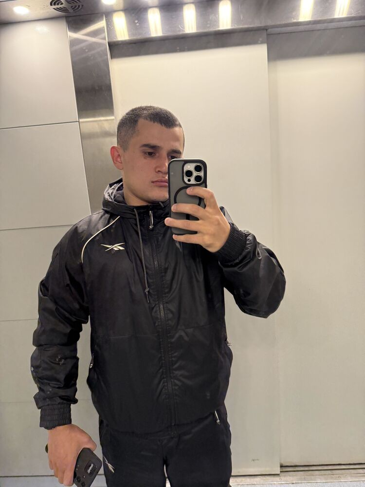  47403221  , 22 ,    