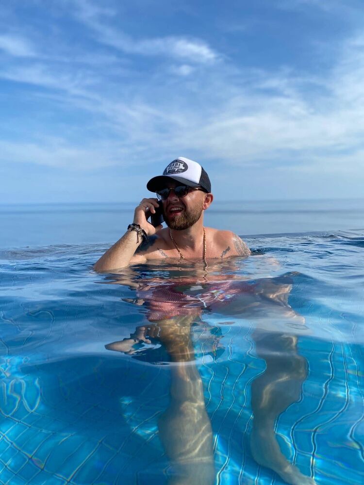  27499931  , 39 ,    -