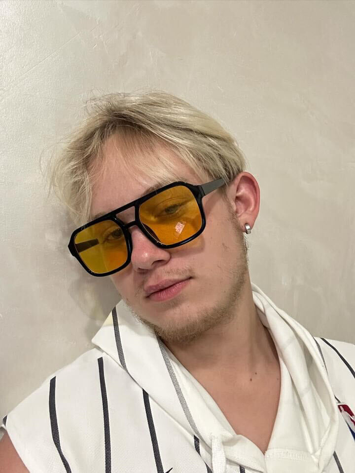 ���� 46327701 ����� ������, 22 ����, ���� ���������� � ������