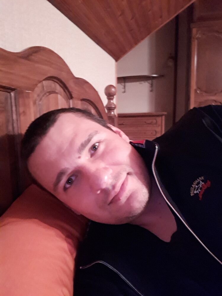  --,   , 40 ,     , c 