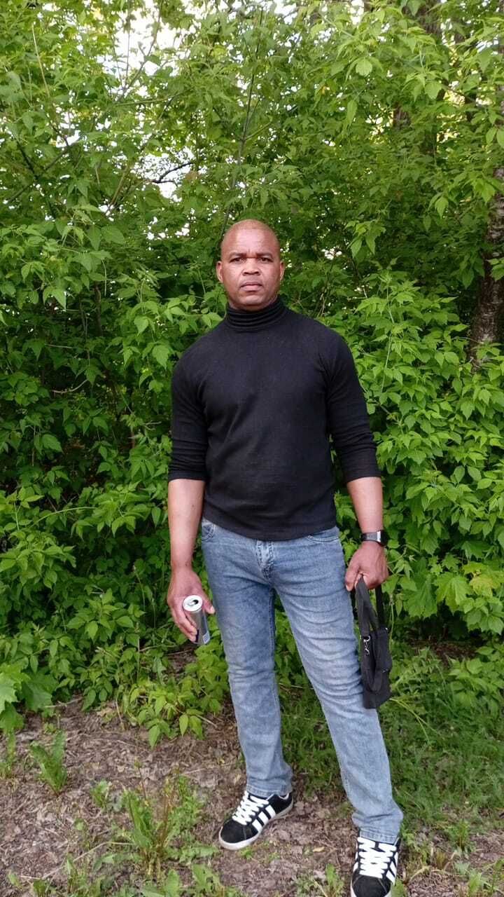  44932061  Joni Pereira, 43 ,    