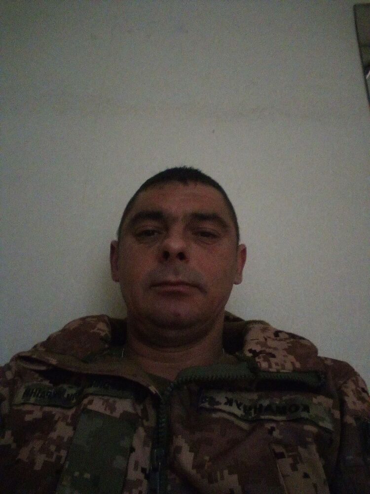  48302851  , 46 ,    