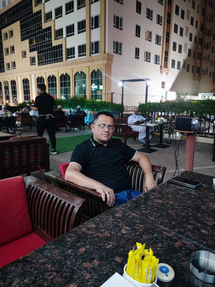  54694541  Joseph, 31 ,    Muscat