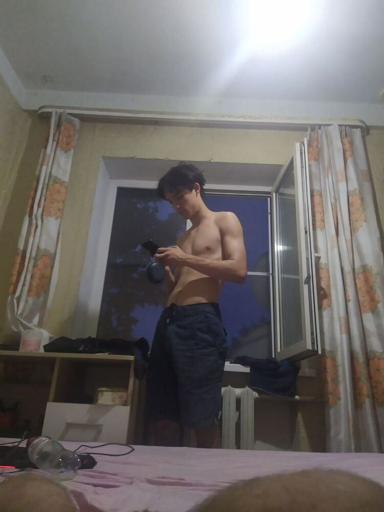  ,   Dima, 22 ,   ,   , c , 