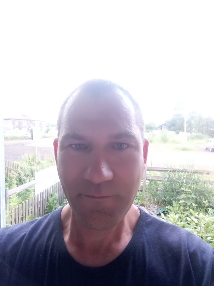  35953561  Igor, 43 ,    