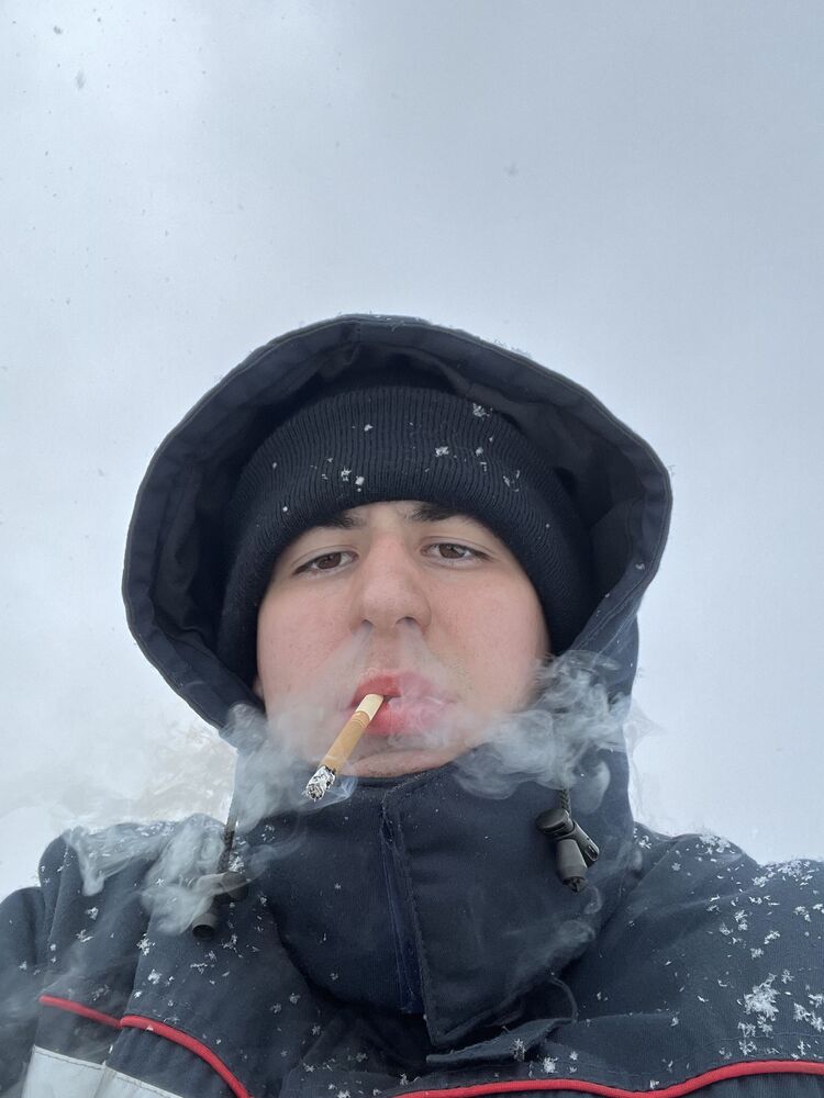  49696321  , 19 ,    