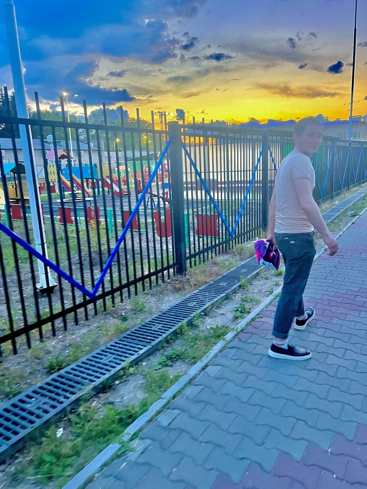 44166731  , 26 ,    