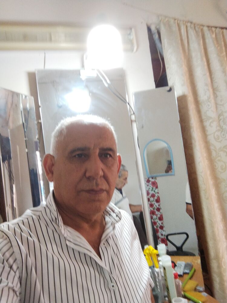  30520501  Shamil, 61 ,    