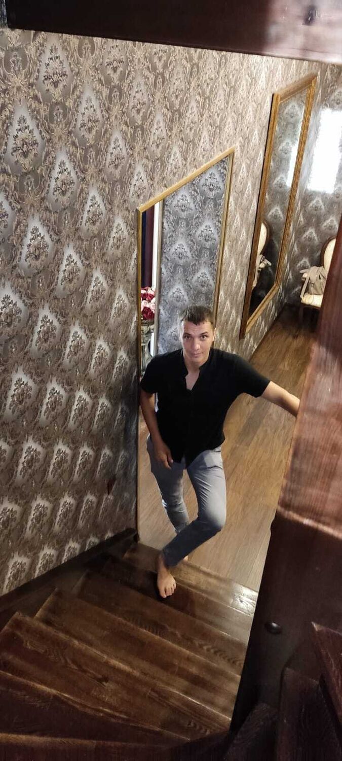  ,   Oleg, 37 ,   , 