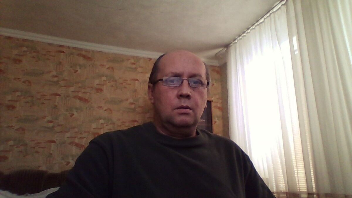  7103231  Igor, 63 ,    