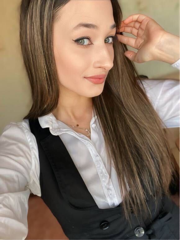  46638561  Magdalena, 21 ,    