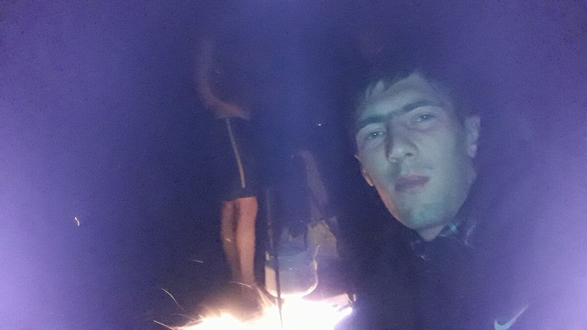  9805721  , 34 ,    