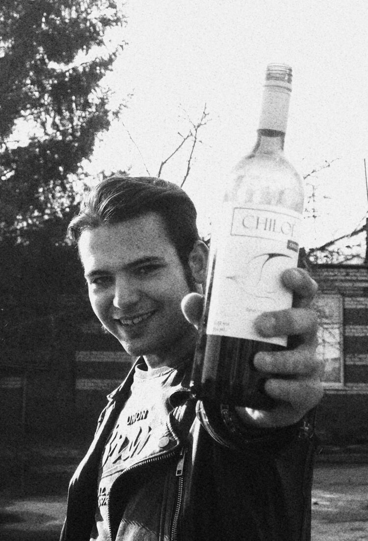  34065551  , 23 ,    -