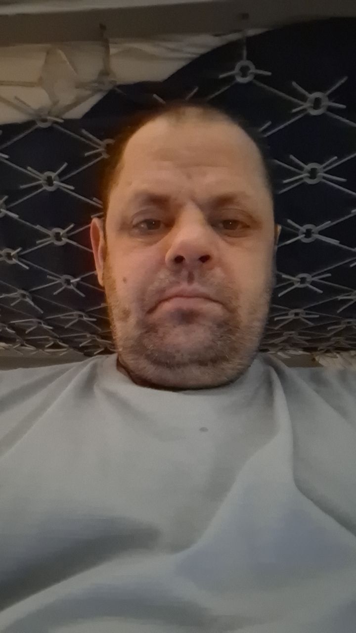  48703511  , 43 ,    