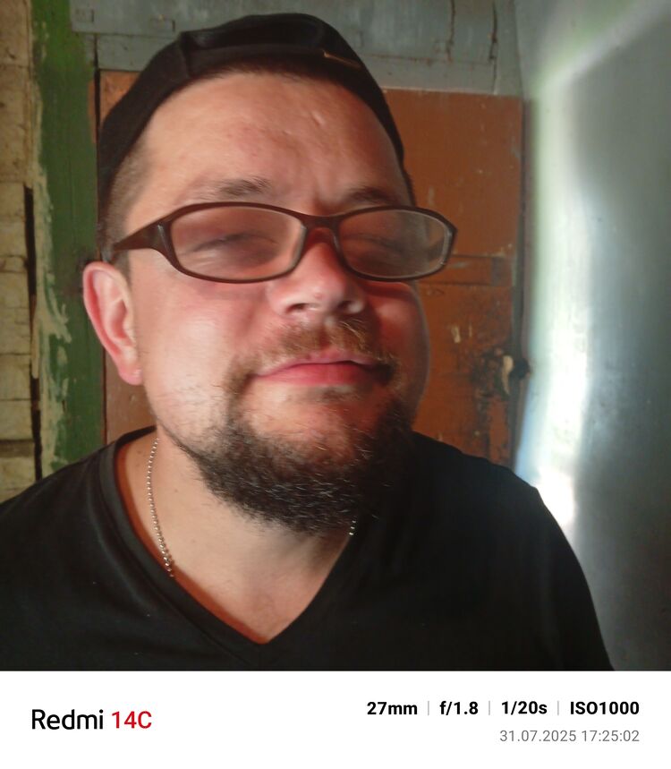  53540361  Krhk, 28 ,    